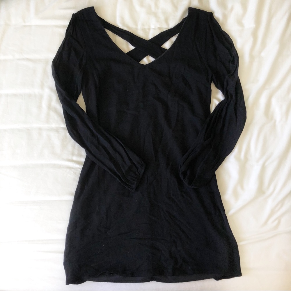 black long sleeve dress